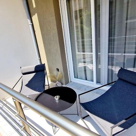 8 Blocks Apartments 1A アレクサンドルポリス エクステリア 写真